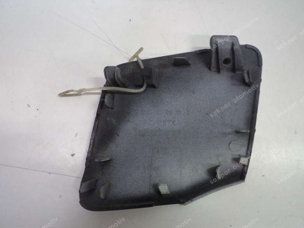 Mercedes Cls Ön Tampon Çeki Demiri Kapağı Orj A2188850626 CP (AE139)