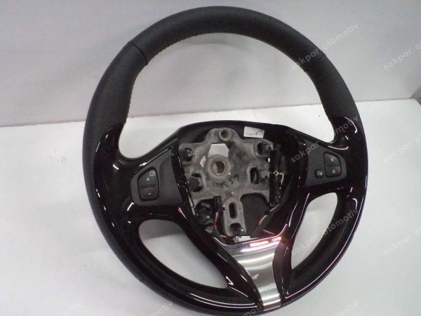 Renault Clio 4 Captur Direksiyon Simidi Deri Parlak Siyah Ambalajsız Ürün YP 484006599R (EE112)