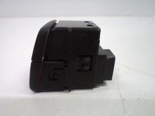 Hyundai İ20 Dörtlü Düğmesi Orjinal 93790-C8AA0 CP (AF132)