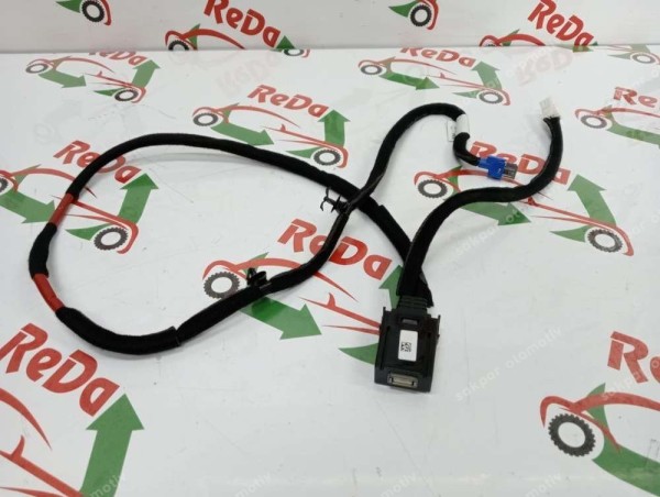Hyundai Staria Usb Grişi Bağlantı Kablosu Komple 96120-CG300 SP YP (ZA124)