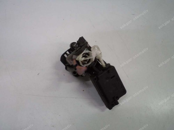 Renault Trafic 2 Bagaj Kapı Kilidi Orj 8200102185 CP (DB139)