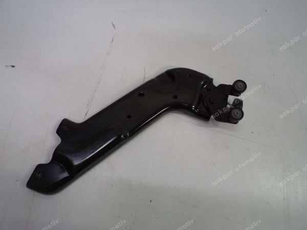 Hyundai Staria Sürgülü Kapı Rayı Makarası Orj 230515-340 SP YP (EC121)