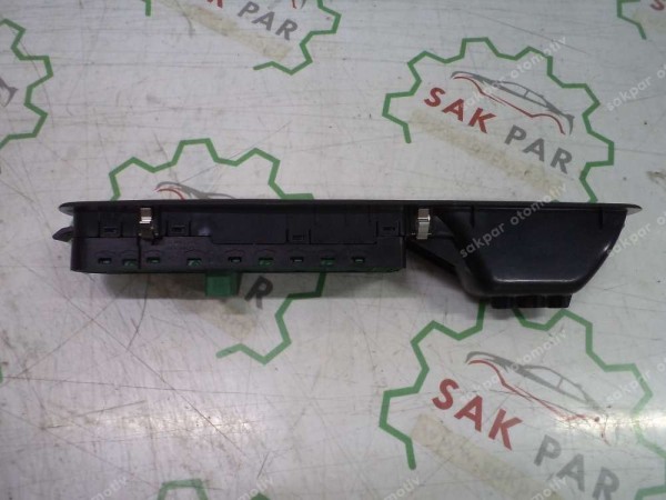 Renault Megane 3 Fluence Sol Ön Cam Açma Düğmesi Paneli Orjinal 809610014R YP (DB137)