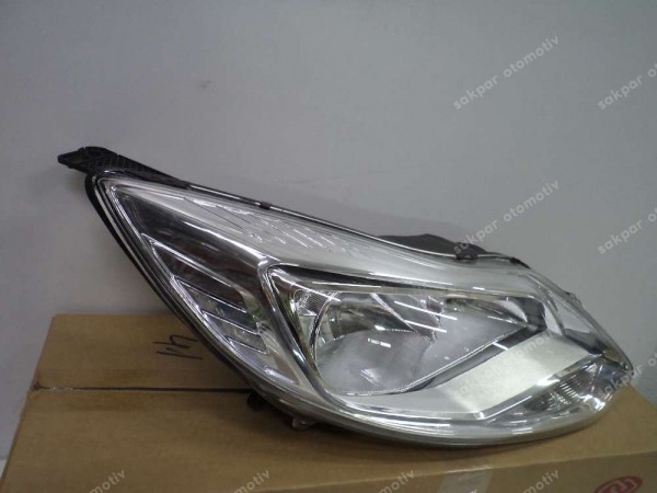 Ford Focus 3 Sağ Far (Beyaz Zemin Motorlu) BM51-13W029-NB YS YP
