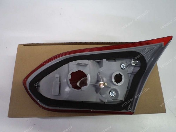 Ford Focus 3 Arka Sol İç Stop Lambası F1EB-13A603-AA YS YP