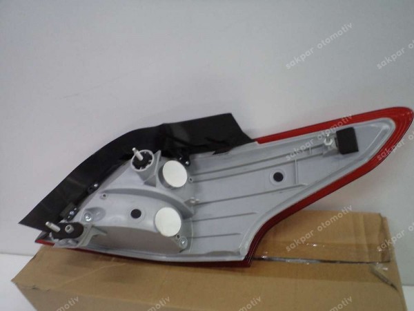 Ford Focus 3 Arka Sol Dış Stop F1EB-13405-AD YS YP