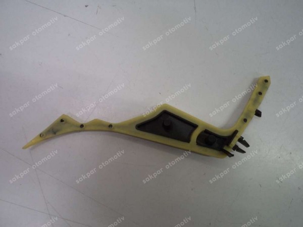 Renault Clio 3 Arka Çamurluk Tesbit Bakaliti Suportu Orj 8200325354 YP (EC124