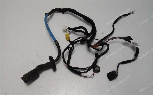 Hyundai İ20 Sağ Ön Kapı Elektrik Kablosu Tesisatı 91605-C8330 CP (ZB121)