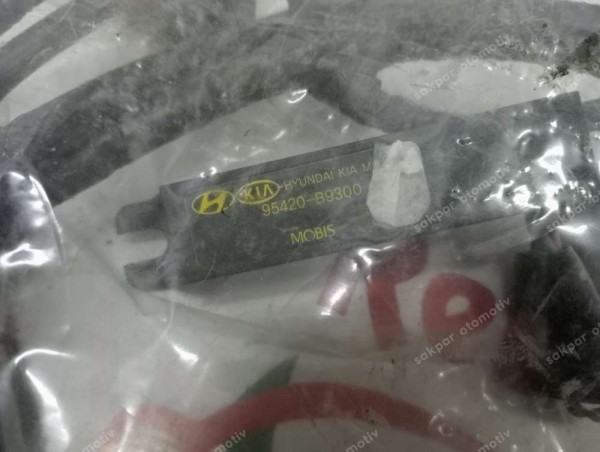 Hyundai İ10 Arka Tampon Tesisatı Smart Key Akıllı Anahtar Anteni 95420-B9300 91840-B9020 CP (ZB121)