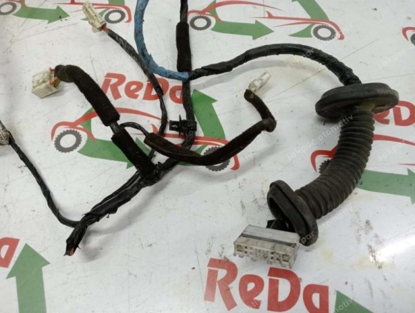 Hyundai İ20 Sağ Arka Kapı Elektrik Tesisatı Kablosu 91661-C8110 CP (ZB122)