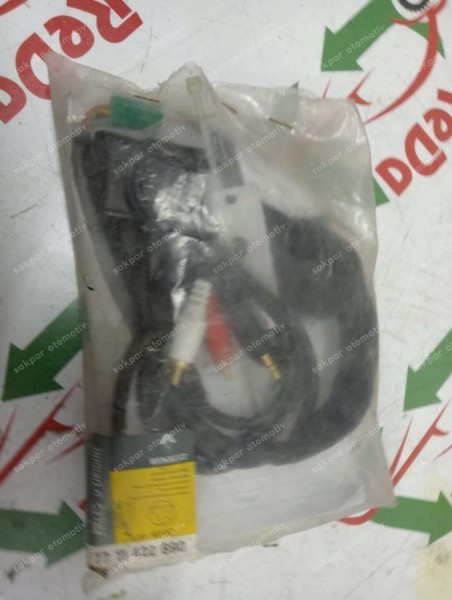 Renault MP3 DVD Ses Bağlantı Aparatı Kablosu 7711422890 YP (ZB133)