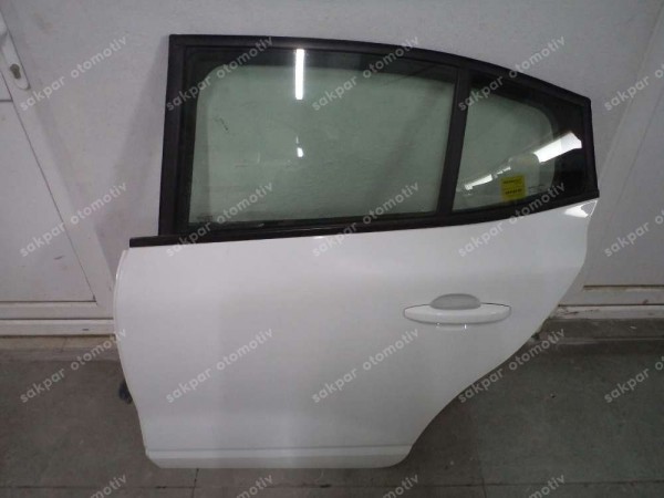 Renault Taliant Sol Arka Kapı Orjinal Sıfır Sökme Dolu 821014558R YP SP (BC110)