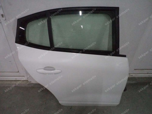 Renault Taliant Sağ Arka Kapı Orjinal Sıfır Sökme Dolu 821005294R YP (BC110)