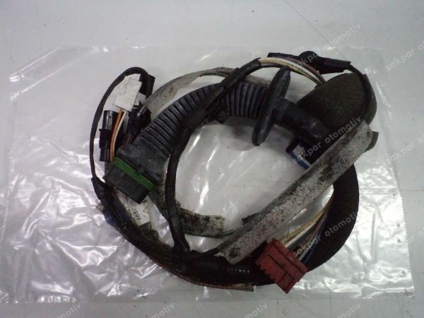 Renault Megane 1 Kapı Kablo Demeti Tesisatı 7700287196 YP (ZB133)