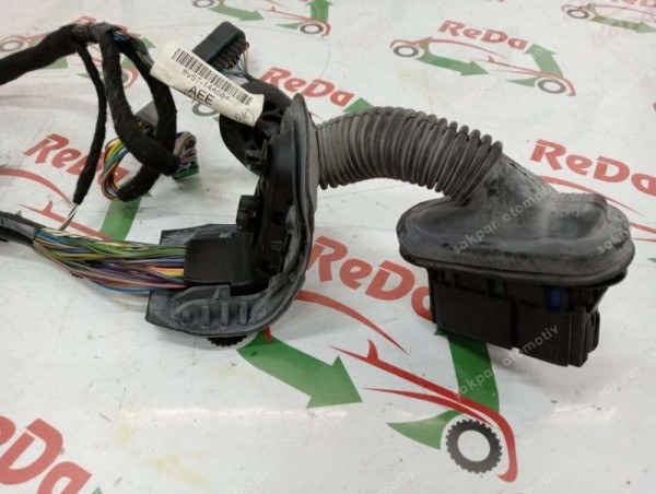 Ford Fiesta Sol Arka Kapı Elektrik Tesisatı Kablosu 8V5T-14A584-AEE CP (ZB136)