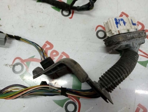 Ford Fiesta Sol Ön Kapı Elektrik Tesisatı Kablosu 8V5T-14A584-ACE CP (ZB136)