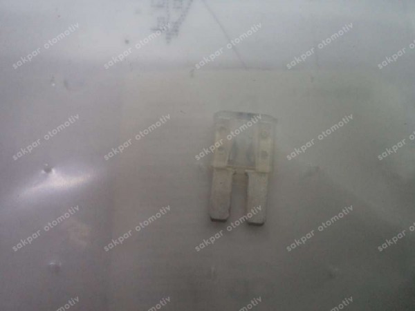 Dacia Duster 25 Amper Sigorta 294104894R YP (DB1314)