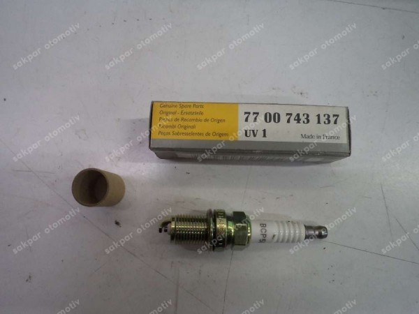 Renault R19 Clio Megane NGK Buji Orj 7700743137 YP (EC126)