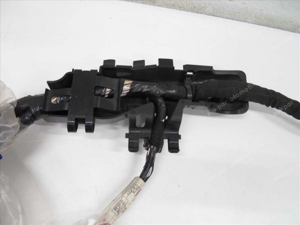 Renault Scenic Megane 3 Motor Kablo Tesisatı  Orj 240110130R YP (TES3)