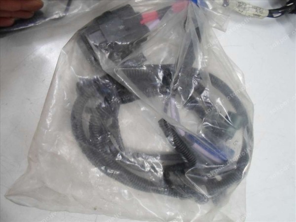 Renault Scenic Megane 3 Motor Kablo Tesisatı  Orj 240110130R YP (TES3)