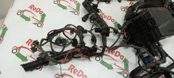 Hyundai İ20 Motor İçi Ana Tesisat Sigorta Kutusu PCB Bloğu 91210-C8070 91950-C8110 CP (TES5)