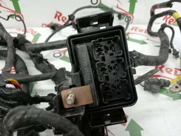 Hyundai İ20 1.4 Diesel PCB Bloğu Motor İçi Elektrik Tesisatı Orj 91230-C8130 91950-C8120 CP (TES5)