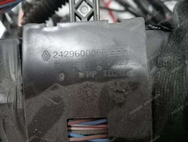 Renault Megane 3 Fluence Araç İçi Elektrik Tesisatı Orj 242960006R CP (TES2)