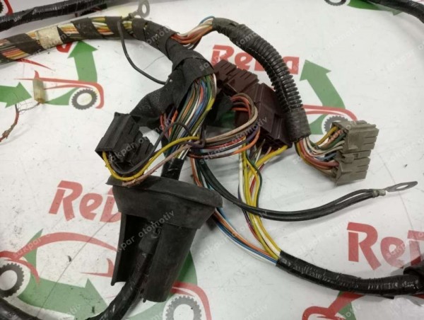 Renault Torpido Elektrik Tesisatı Kablosu Röle Kutusu Orj 7703297147 YP (TES2)