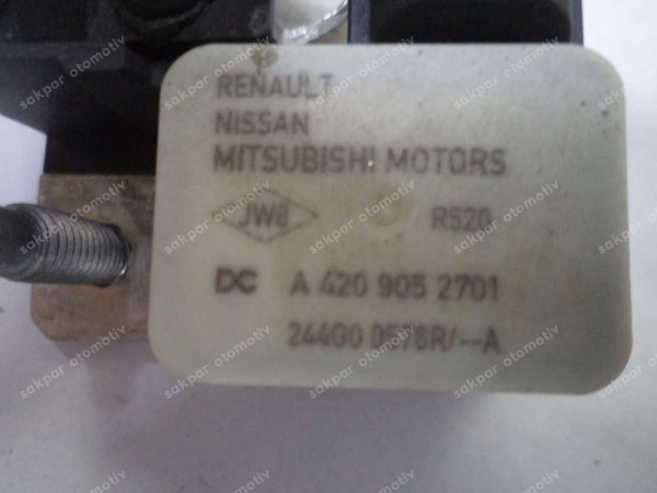 Renault Clio 4 Enerji Yönetim Kaptörü Kutup Başı Orj 244G00576R YP (DE122)