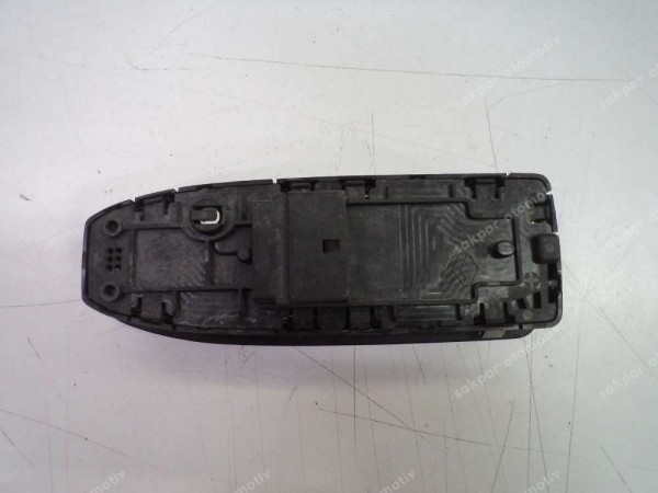 Renault Clio 5 Captur 2 Sol Ön Cam Açma Düğme Kumanda Paneli Orj 254104196R SP YP (AF127)