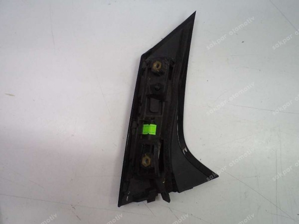 Renault Clio 5 Sol Arka Cam Çıtası Orj 960337068R CP (CC124)