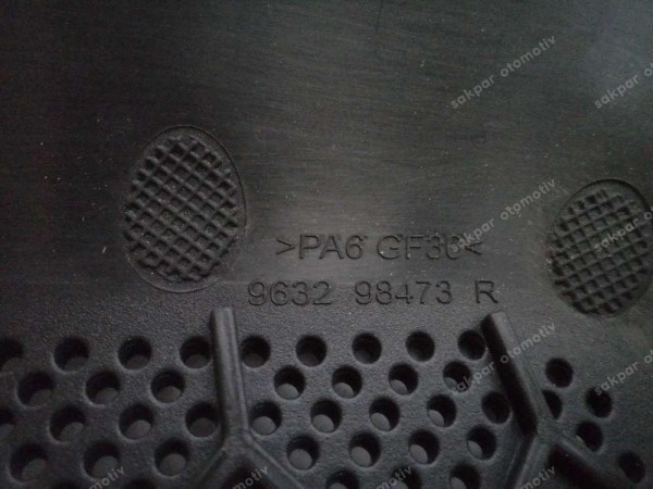 Renault Megane 4 Dikiz Aynası Alt Plastiği Bakaliti Orj 963298473R YP (ED123)