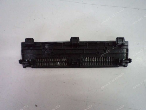 Renault Clio 5 Konsol Göğüs Kapağı Bakaliti Orj 684980856R CP (ED120)
