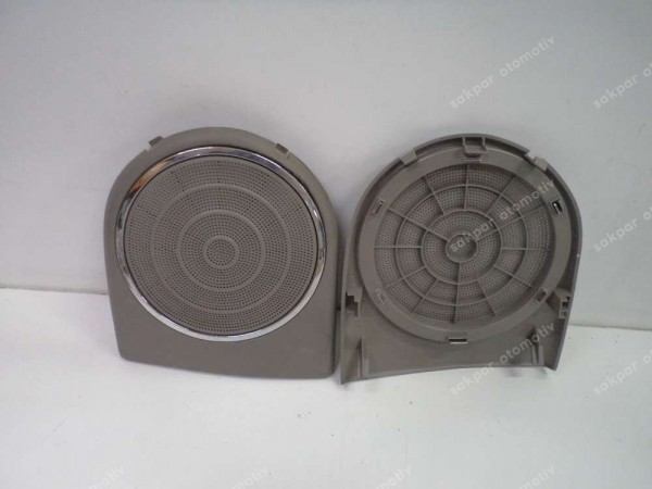 Renault Symbol Ön Kapı Hoparlör Kapağı Takımı Orj 281760570R YP (GF125)
