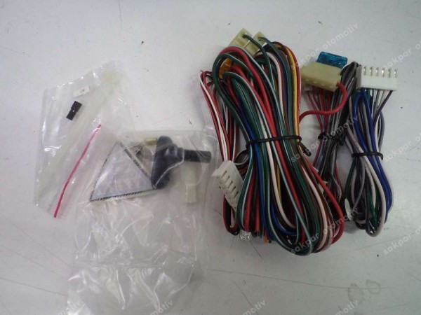Renault Dacia Standart Alarm Cenmax 7711472171 YP (GG123)