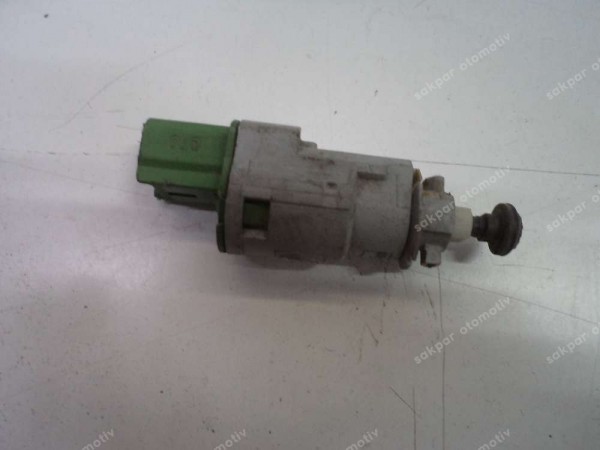 Renault Clio Fluence Kangoo Laguna Megane Fren Lambası Müşürü Sensörü Orj 8200276360 CP (DE111)