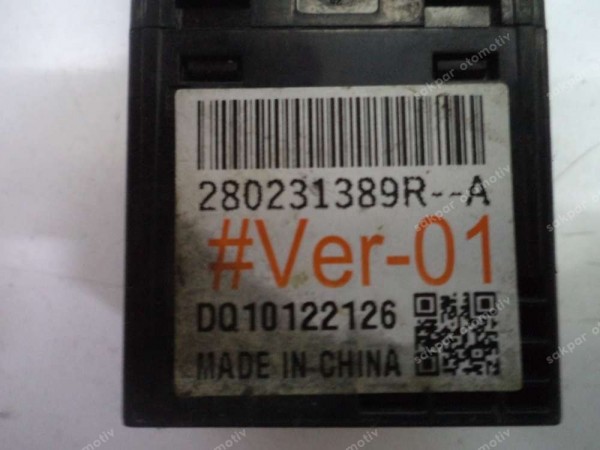 Dacia Sandero Taliant Usb Girişi Aksesuar Prizi Orj 280231389R YP SP (DE111)