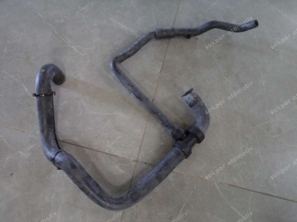 Renault Megane 3 Fluence Radyatör Alt Hortumu 215030032R CP (DC115)