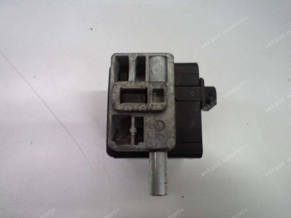 Renault Megane 2 Direksiyon Kolon Kilidi Orj  8200604932 CP (DE111)