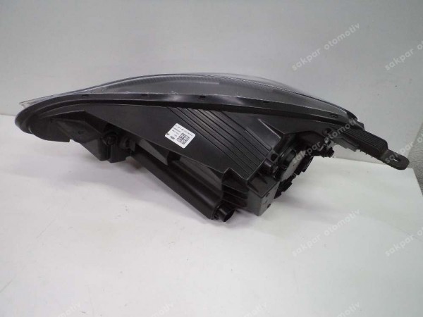 Hyundai Sağ Ön Far Orjinal 92102-K7500 YP SP (AD110)