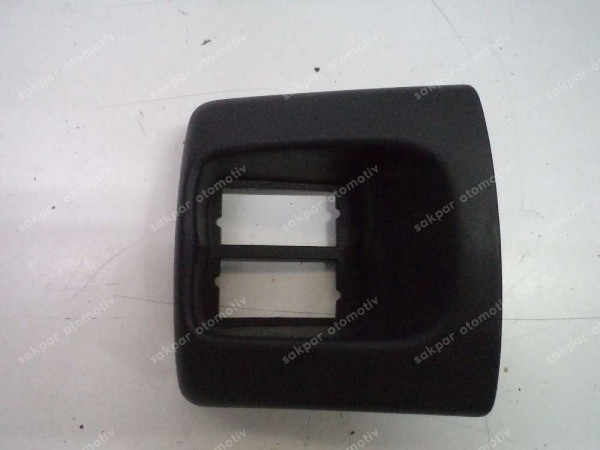 Renault Megane Kangoo Konsol Buton Yuvası Orj 7700430599 CP (DB1318)