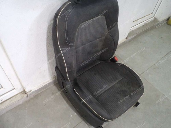 Renault Clio 5 Sağ Ön Koltuk Orjinal 873017782R SP YP (DD140)