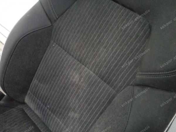 Renault Clio 5 Sol Ön Koltuk Orjinal 876512368R SP YP (DD140)