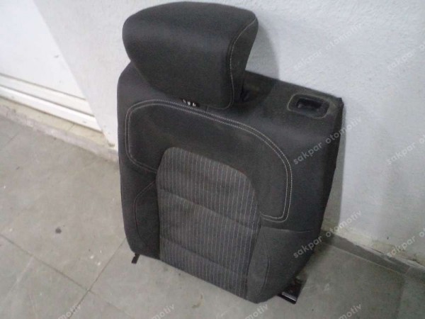Renault Clio 5 Arka Koltuk Sırt Dayama Tekli Orjinal 896579428R CP (DD140)