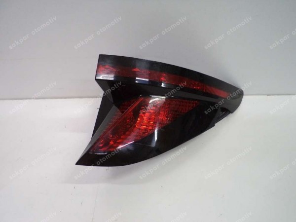 Hyundai Tucson Sağ Dış Stop Lambası Orj 92402-N7000 SP HP (AD110)