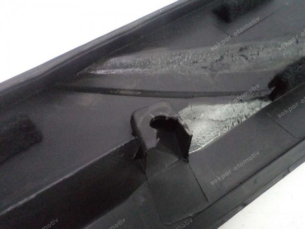 Hyundai Tucson Sol Arka Kelebek Camı Üst Çıtası 87850-N7000 YP SP (AC110)