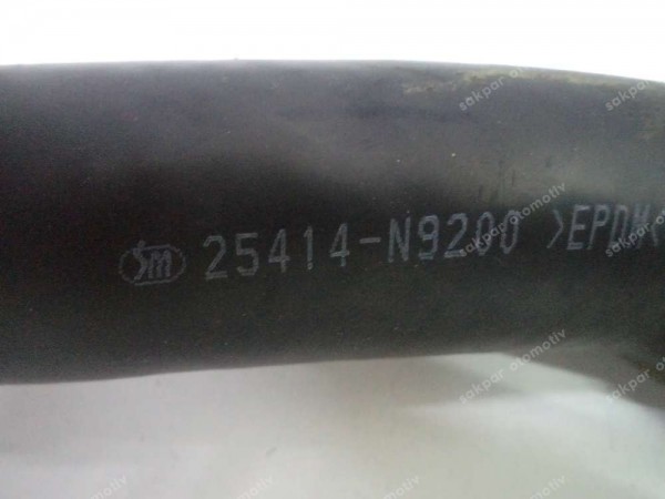 Hyundai Tucson 1.6 T-GDİ Radyatör Üst Hortumu 25414-N9200 SP YP (DC116)