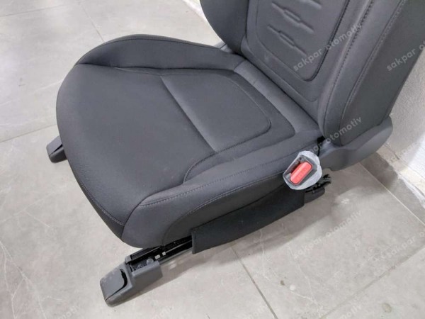 Hyundai Tucson Sağ Ön Koltuk Orj. SP YP (CB130)