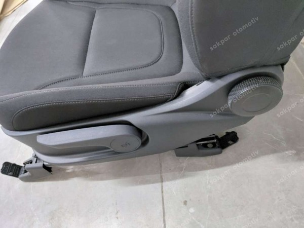 Hyundai Tucson Sol Ön Koltuk Orj. SP YP (CB130)