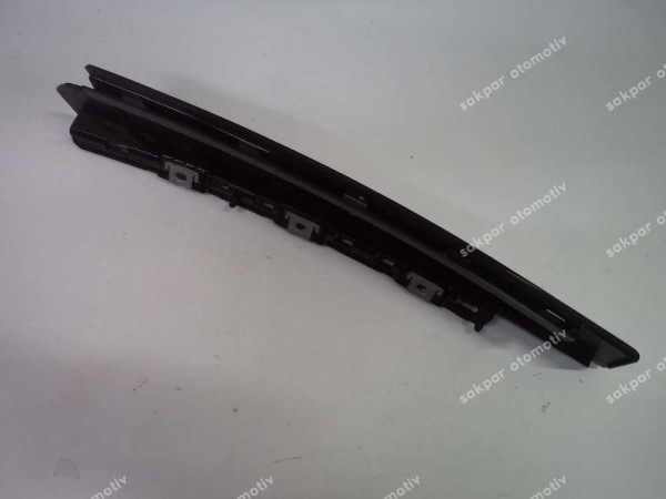 Renault Megane 4 Sağ Arka Kapı Direk Kaplaması Orj 822834905R CP (CE126)